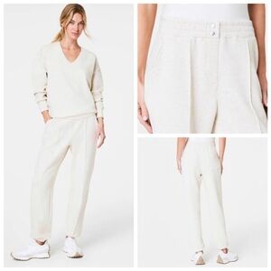 SPANX Luxe Air Essentials Joggers in Ivory Marl